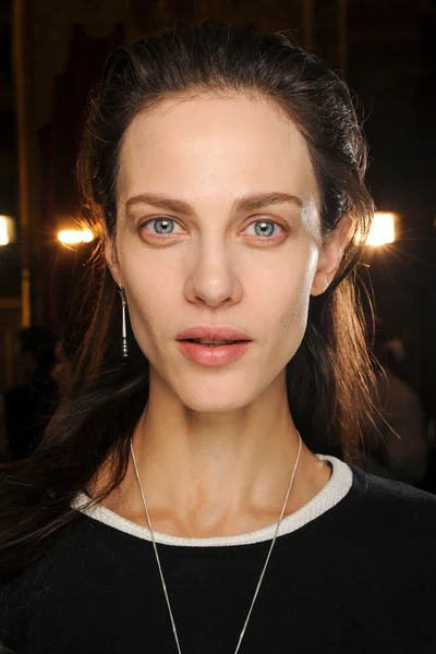 Look 26